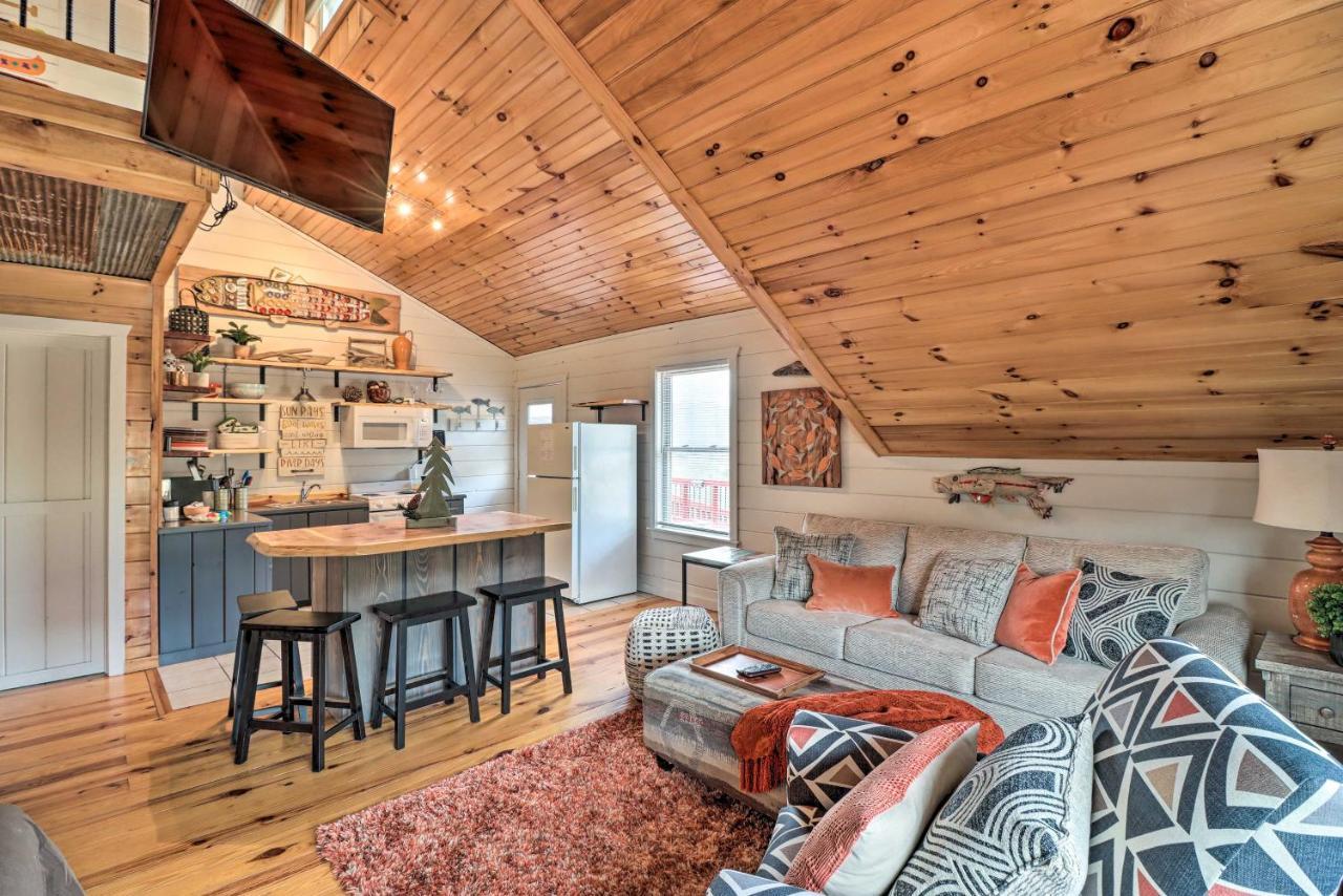 Cheery Pet-Friendly Studio With Shared Fire Pit Mountain View Esterno foto